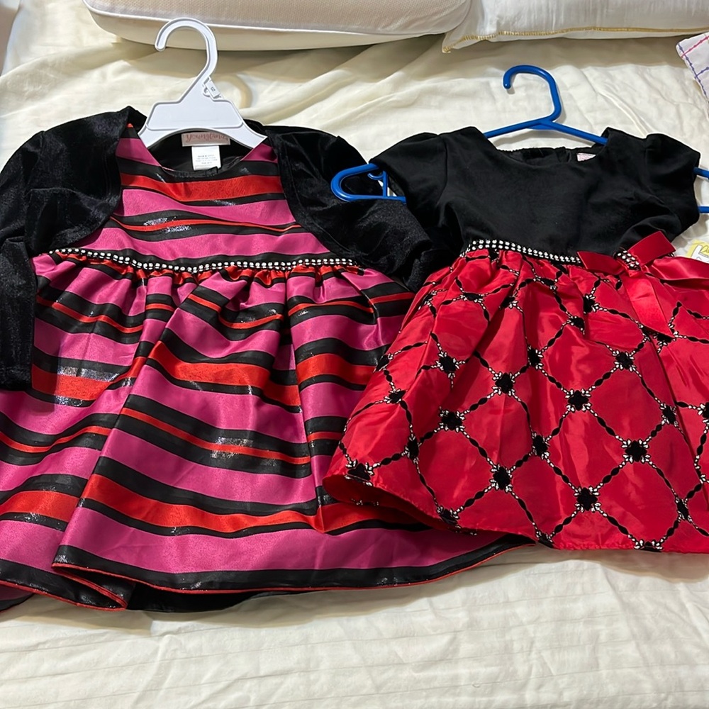 Girls Brand new Holiday dresses 2T